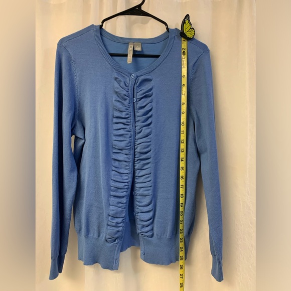 Light Blue Sweater - Picture 4 of 5